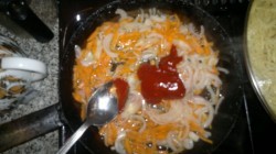 Мясная сборная солянка с картошкой морковью горошком - шаг 3