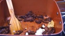 название картинки Мясная закуска по-тайски с телятиной и перцем