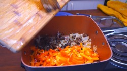 название картинки Мясная закуска по-тайски с телятиной и перцем