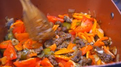 название картинки Мясная закуска по-тайски с телятиной и перцем