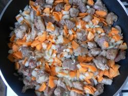 Мясное рагу с овощами из свинины - шаг 8