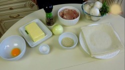 название картинки Мясной пирог Улитка с курицей и грибами