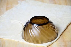 Мясной пирог в горшочке