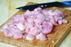 Мясной пирог в горшочке