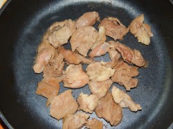 Мясной салат с говядиной