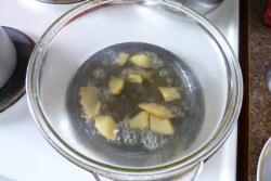 Мясной суп с айвой - шаг 3