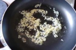 Мясной суп с айвой - шаг 4