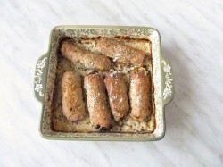 название картинки Рулетики из свинины с начинкой в духовке