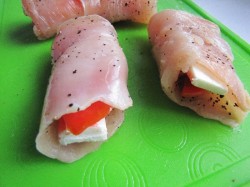 Мясные рулетики с начинкой - шаг 7 Мясные рулетики с начинкой - шаг 7