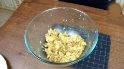 Мясные рулеты с сырно-грибной начинкой