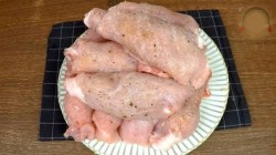 Мясные рулеты с сырно-грибной начинкой