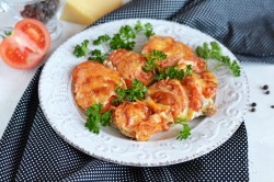 название картинки Мясо по французски из свинины с помидорами
