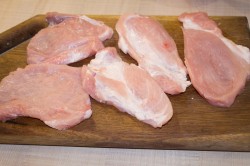 Мясо по французски классически в духовке с картошкой