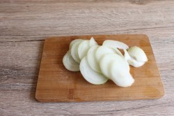 название картинки Мясо по-французски в мультиварке с картофелем