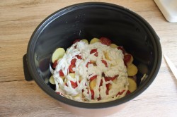 название картинки Мясо по-французски в мультиварке с картофелем