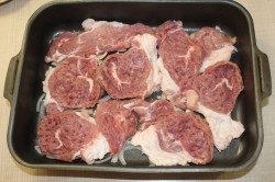 Мясо по капитански в духовке с картошкой новогоднее