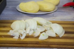 название картинки Мясо по королевски в духовке