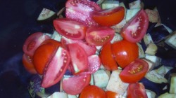 Мясо с баклажанами в мультиварке