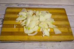 название картинки Мясо с грибами в мультиварке