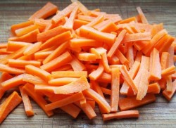 название картинки Мясо с овощами в пергаменте