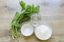 название картинки Мятный сироп в домашних условиях