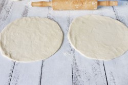 Наан индийская лепешка с чесноком