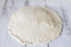 Наан индийская лепешка с чесноком