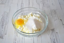 Начинка из творога для блинов - шаг 2