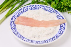 Наггетсы на сковороде