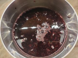 Наливка из черноплодной рябины домашняя