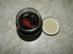 Наливка сливовая домашняя - шаг 5 Наливка сливовая домашняя - шаг 5