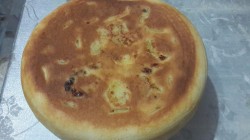 название картинки Наливной пирог на кефире с грибами, сыром в мультиварке