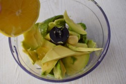 Намазка из авокадо для  бутербродов