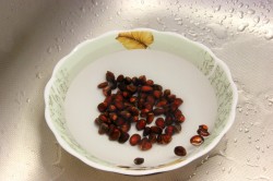 название картинки Настойка на кедровых орешках на водке