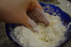 Насыпной пирог на сметане с нежной творожной начинкой - шаг 3 Насыпной пирог на сметане с нежной творожной начинкой - шаг 3