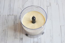 Насыпной пирог с творогом и яблоками в духовке - шаг 7