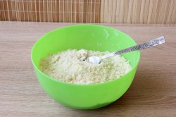 Насыпной пирог с тыквой и апельсином - шаг 5 Насыпной пирог с тыквой и апельсином - шаг 5