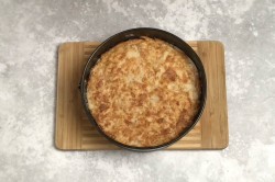 название картинки Насыпной пирог с яблоками