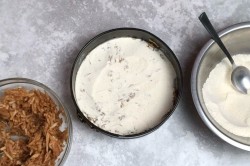 название картинки Насыпной пирог с яблоками