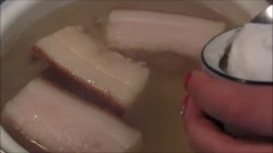 название картинки Нежное сало горячим способом