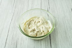 Сырники в духовке из творога с мукой - шаг 6