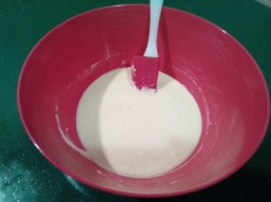 название картинки Нежный рулет с вареной сгущенкой