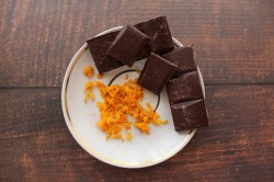 Нежный сливочный десерт с апельсином и фундуком - шаг 8 Нежный сливочный десерт с апельсином и фундуком - шаг 8