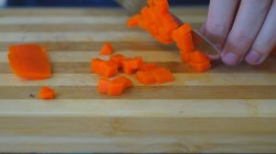 название картинки Необычный овощной салат с лососем