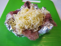 Новогодний мясной шар