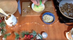 Новогодний салат Мышкин Дом