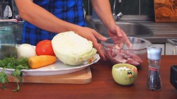 Тушеная капуста с бараниной