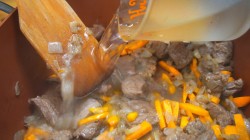 Тушеная капуста с бараниной