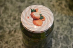 Соленые огурцы как бочковые с горчицей в банках на зиму