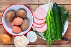 Окрошка на воде с уксусом и майонезом - шаг 1